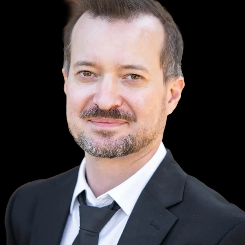Portrait of Dr. Kim Golubev